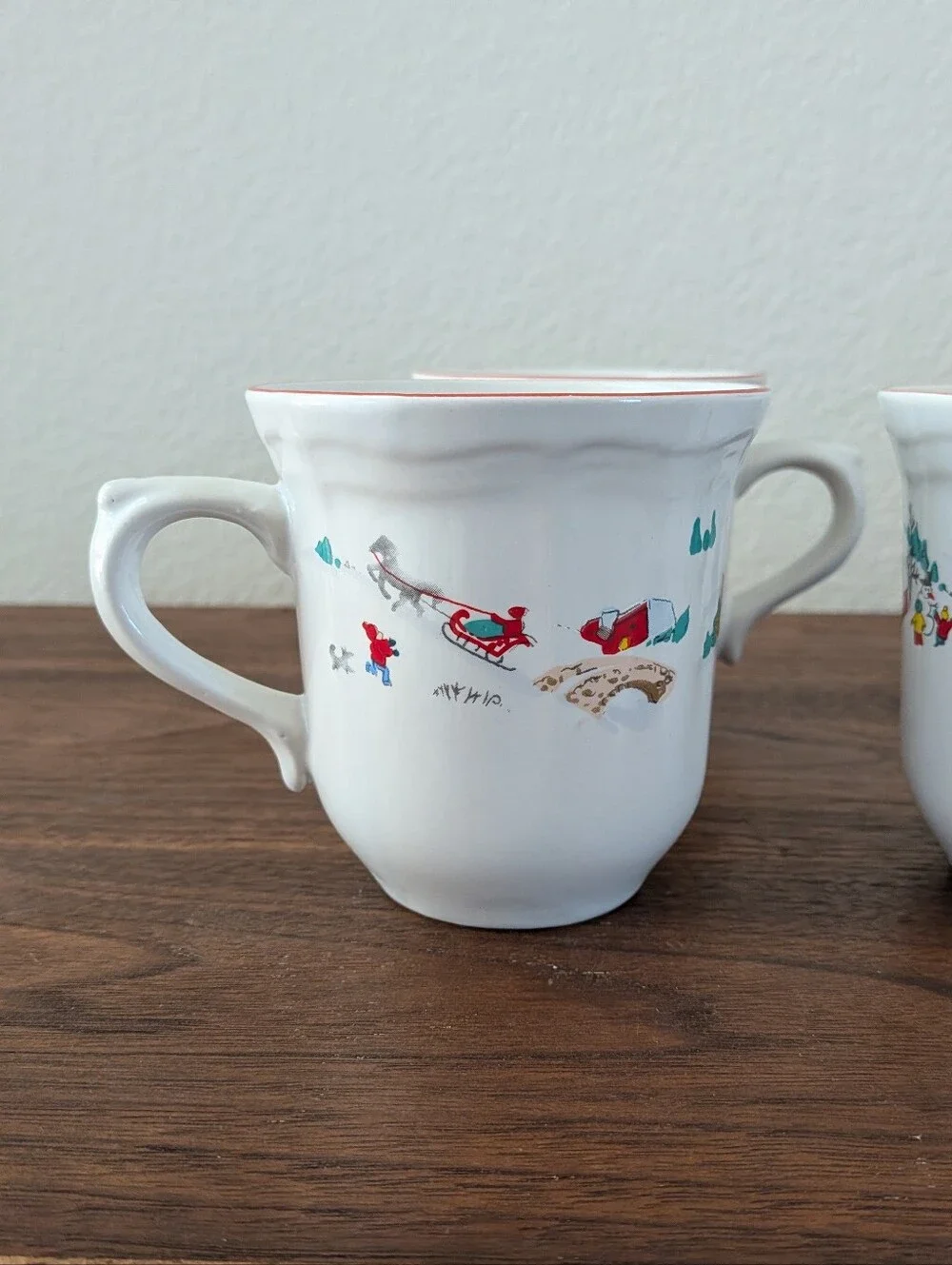 Set Of 4 Vintage Farberware White Christmas #391 1995 Small Coffee Tea Mugs 3.5